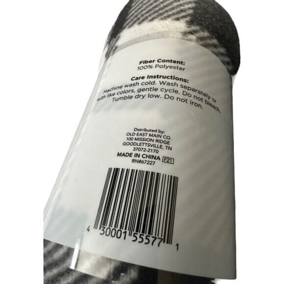 Comfort Bay Fleece Throw Blanket 50"x60" Black & White Striped Polyester - Picture 3 of 3